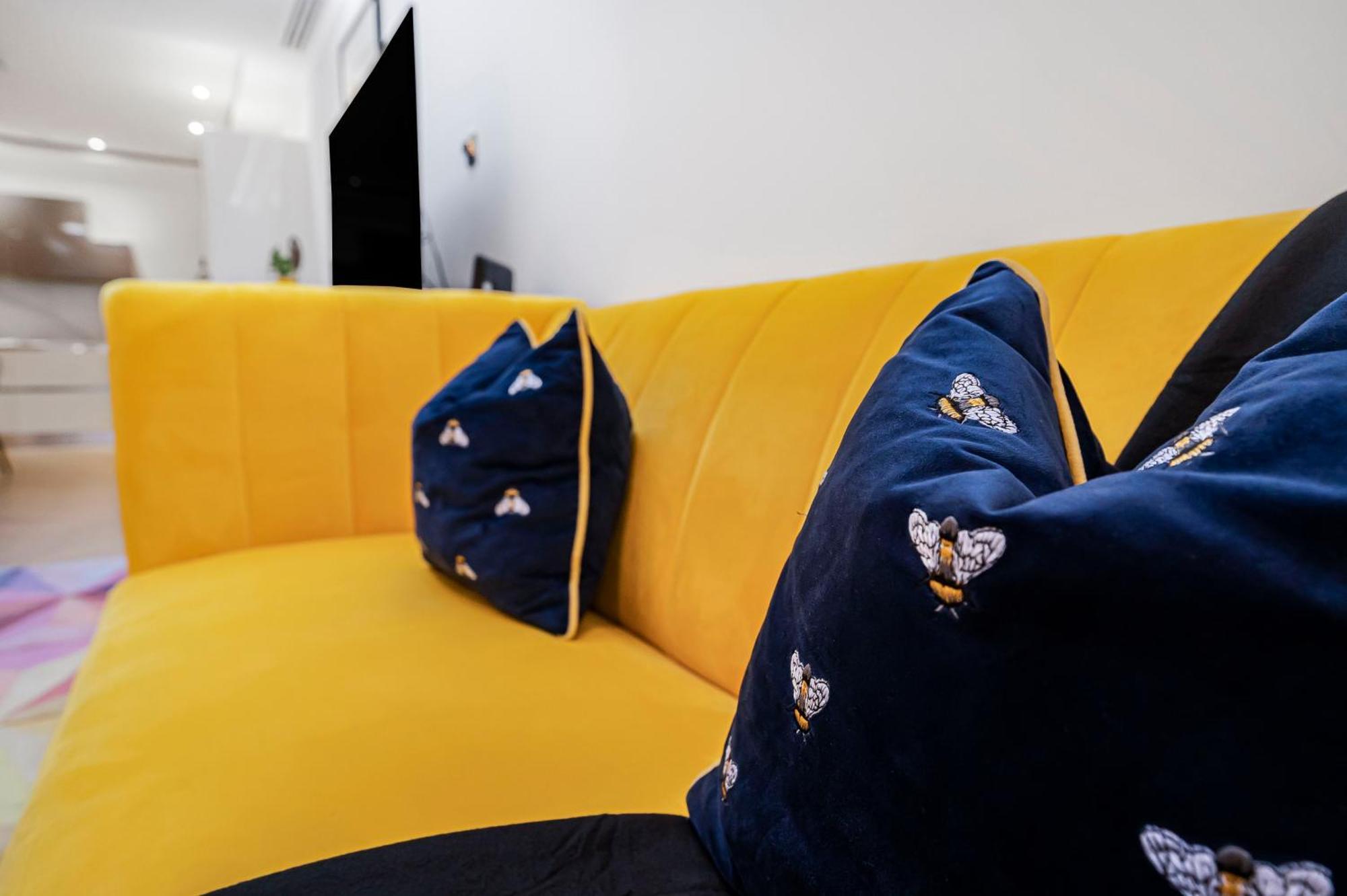Stylish Modern Apartments By Livestay Short Lets & Serviced Accommodation London Nw6 외부 사진